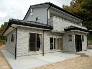 田村市の施工例（田村産業株式会社）、地震に強く暖かい家・外観